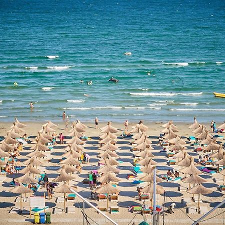 Orizont Sea View Apartment- Spa N Pools Beach Resort 马马亚 外观 照片