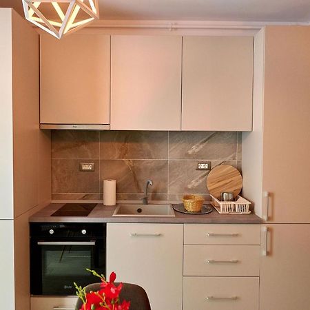 Orizont Sea View Apartment- Spa N Pools Beach Resort 马马亚 外观 照片