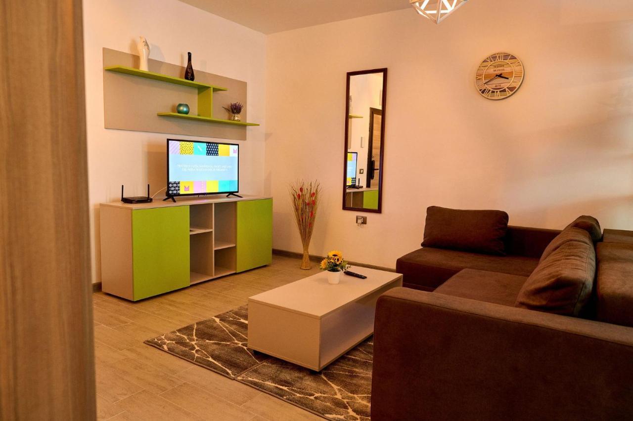 Orizont Sea View Apartment- Spa N Pools Beach Resort 马马亚 外观 照片