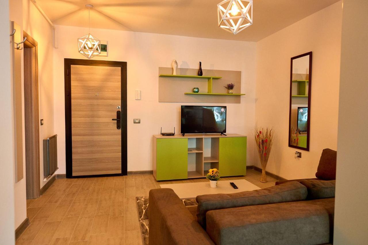 Orizont Sea View Apartment- Spa N Pools Beach Resort 马马亚 外观 照片