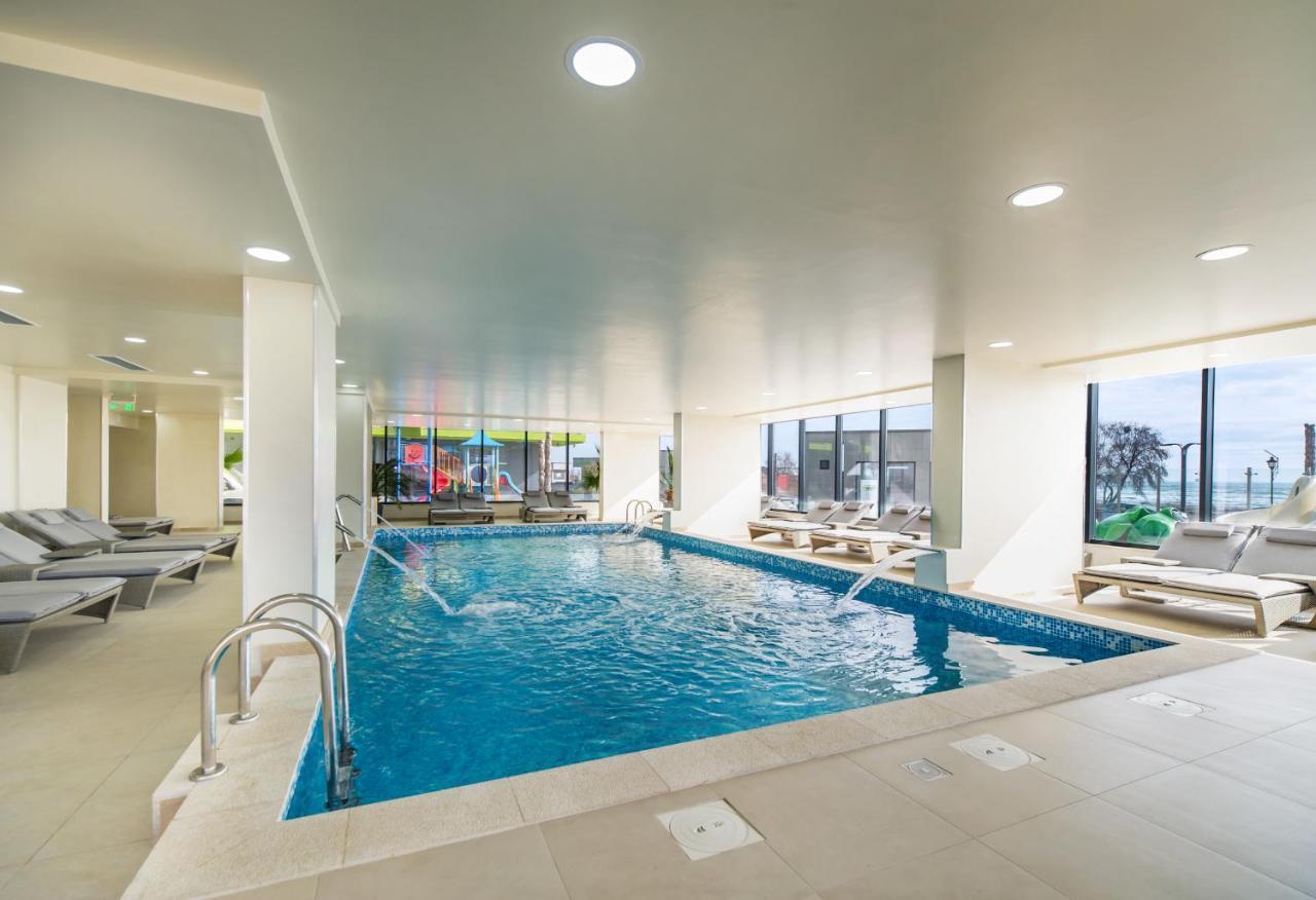 Orizont Sea View Apartment- Spa N Pools Beach Resort 马马亚 外观 照片