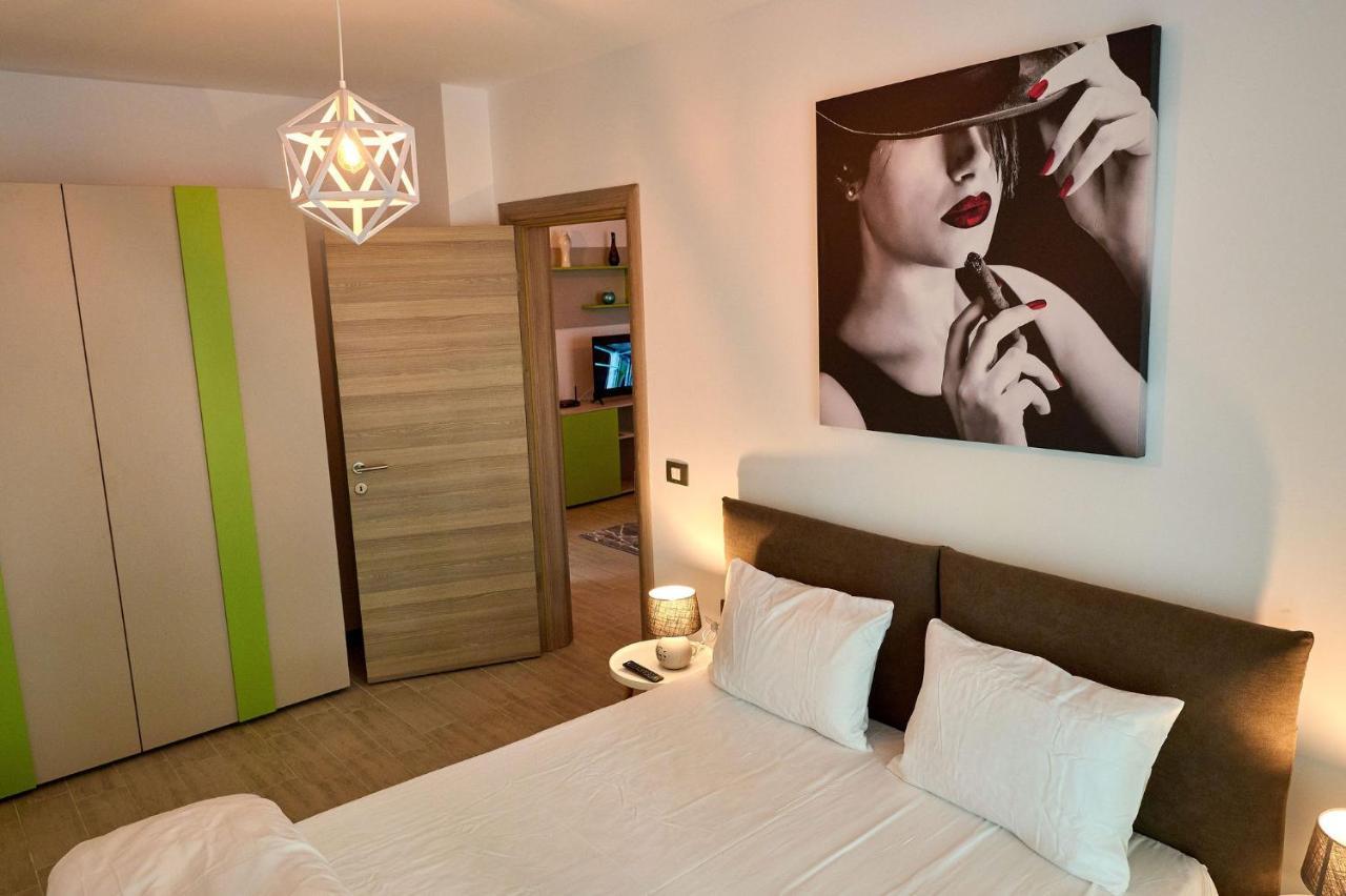 Orizont Sea View Apartment- Spa N Pools Beach Resort 马马亚 外观 照片